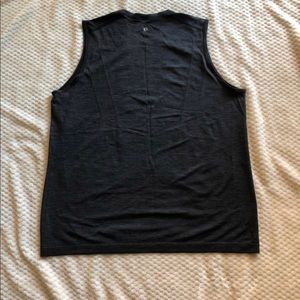 Lululemon XXL Mens tank